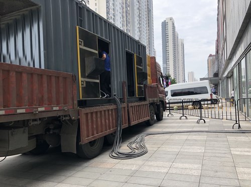 清城柴油发电机空气滤清器在不同季节的更换周期是否有差异？